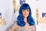 Katy Perry designt falsche Wimpern