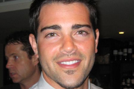 Jesse Metcalfe hat sich verlobt