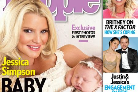 Jessica Simpson von Baby Maxwell besessen