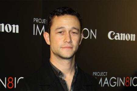 Joseph Gordon-Levitt bleibt Schauspielerei treu