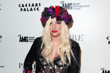 Kesha will Mann mit großem Penis