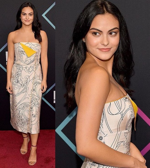 Camila Mendes