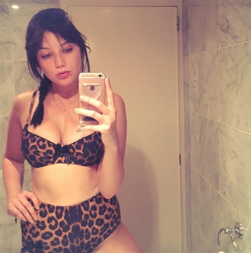 Instagram Daisy Lowe