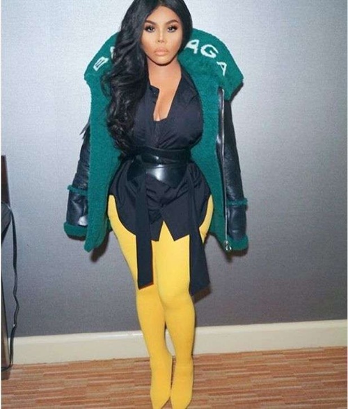 Lil Kim als Bienenkönigin oder Biene Maja Grauen?